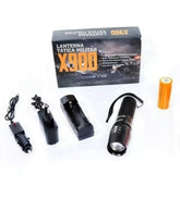 Takticka led lampa X900