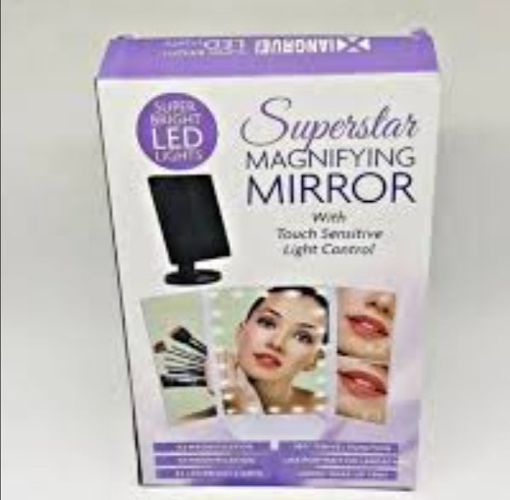 Ogledalo na preklop za sminkanje sa 22 led diode belo