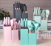 Kuhinjski set 19 delova