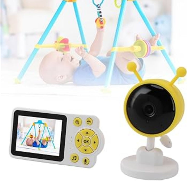 Bebi kamera sa monitorom