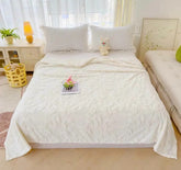 Tanko cebe prekrivac za krevet 150x200