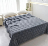 Prekrivac cebe za bracni krevet 200x220cm