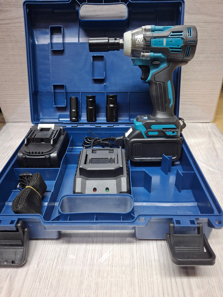 Aku udarni odvijac MAKITA 48W SA 2 baterije