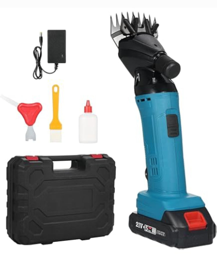 Aku masinica  za sisanje ovaca ovca Makita -168V sa 2 baterije u koferu